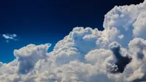 Today's Live Weather Forecast: Temperature, Rain & 10-Day Outlook